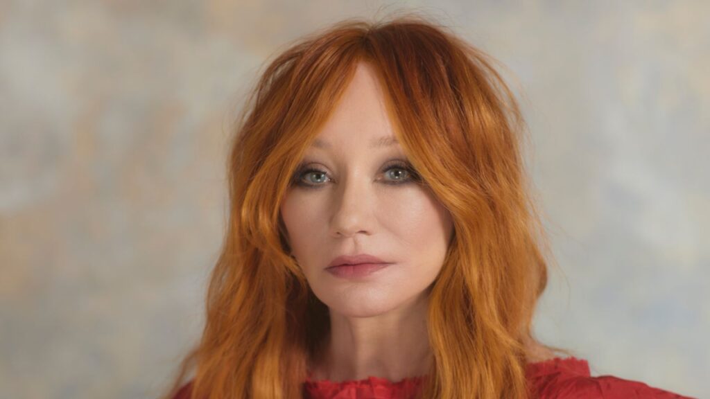 Tori Amos Sets Release Date for In Times of Dragons – Musician Voice
